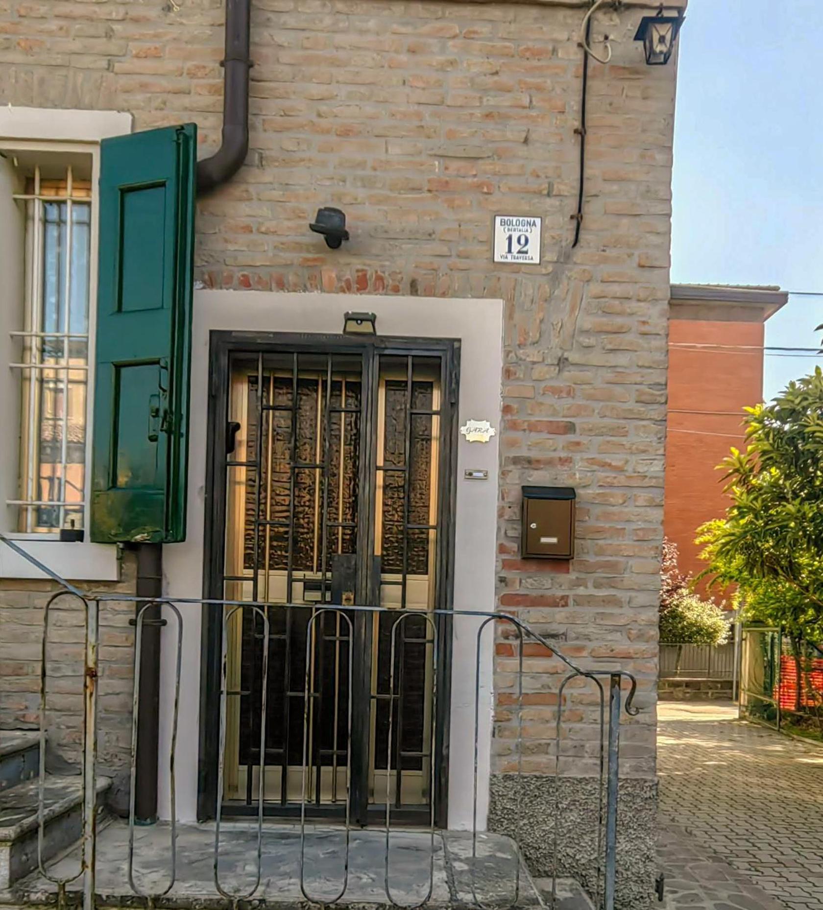 Gara Holiday Home- Bologna Airport Suite المظهر الخارجي الصورة